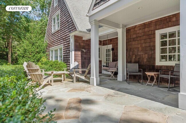 Photo - 9 Lauras Ln