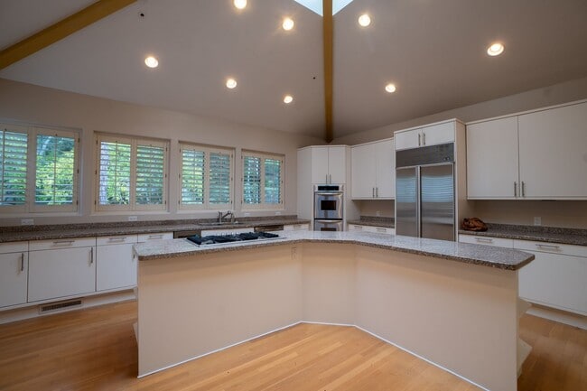 Photo - Spectacular 3 bed/3 bath home, gated community, walk to town!