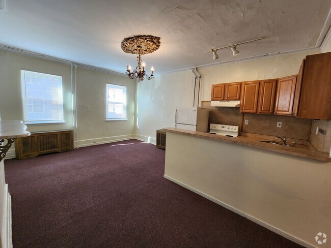 Building Photo - 1527 S. 4th Street Unit 2F/3F Rental