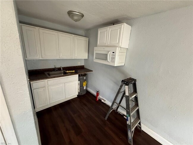 Photo - 1510 Wilson Rd Unit 1