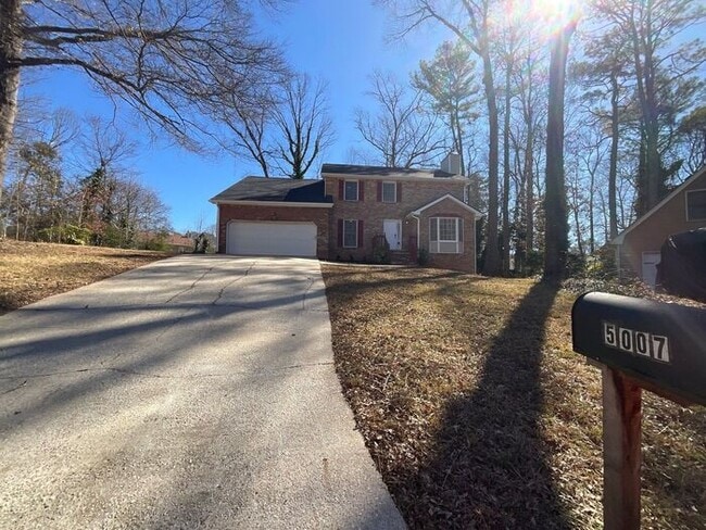 Photo - 5007 Fieldgreen Crossing