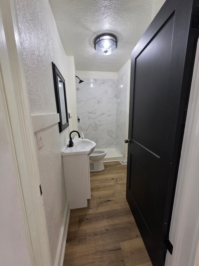 Photo - 103 N Francis St