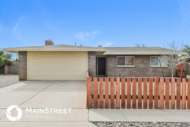 Building Photo - 3771 W Raintree Dr