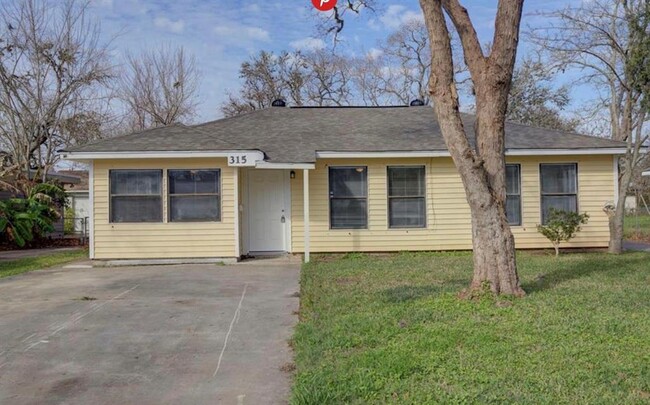 Photo - 315 Acacia St Casa