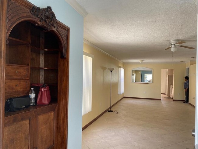 Photo - 3524 Chinaberry Ln