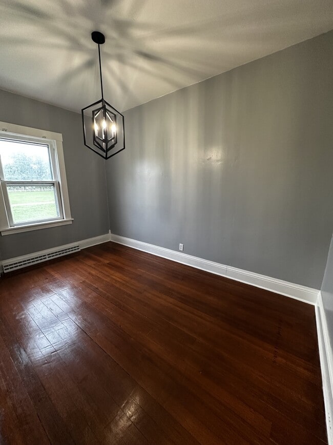 1212 Drexel Ave Unit Lower