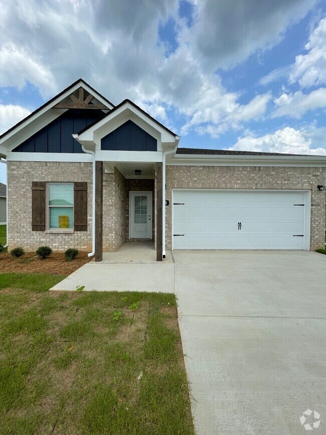 Building Photo - Home for Rent in Tuscaloosa, AL!!! Availab...
