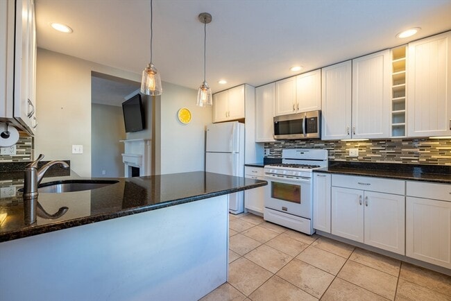 Photo - 151 Methuen St