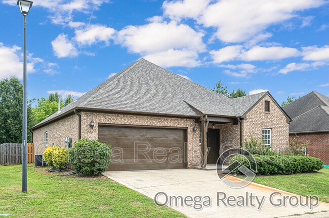 Photo - 252 Chesser Park Dr