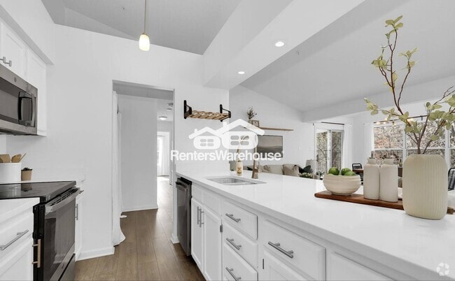 Building Photo - 2812 Clear Shot Dr Rental