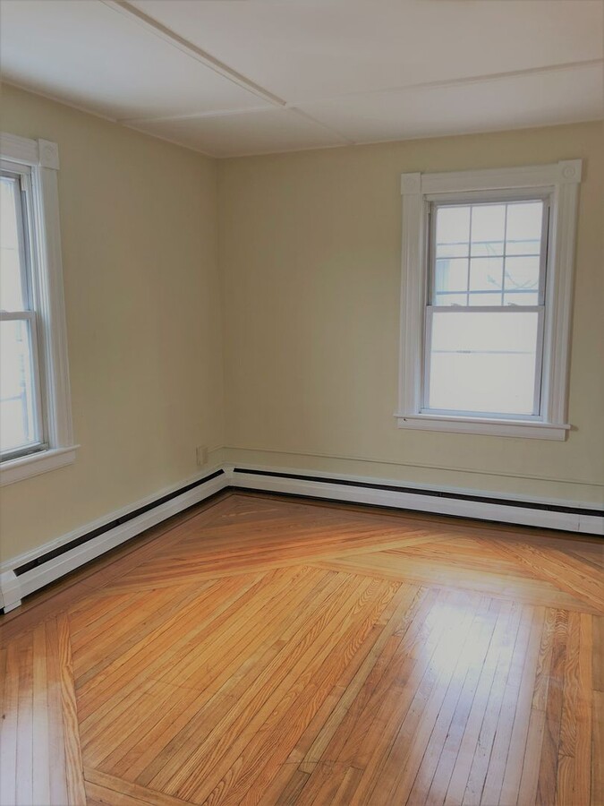 Photo - 585 Tyler St Unidad 585 Tyler Street