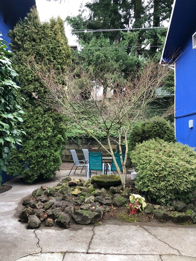 Photo - 1501 SW Bertha Blvd Unit 1501