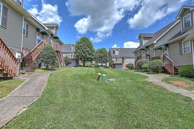 Photo - 2 Bdrm / 2 Bath, Condo - North Johnson City