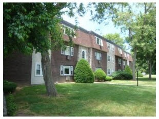 Primary Photo - Kingswood Park Village