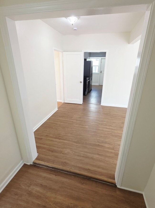 Photo - 449 W Harvard St Unidad B