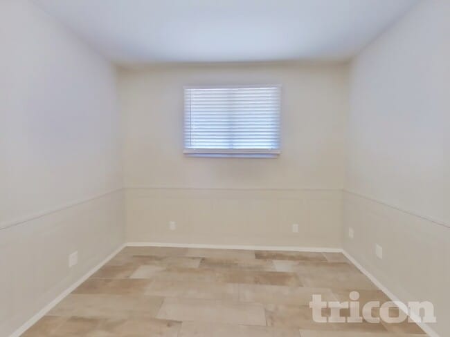 Photo - 826 W Del Rio St