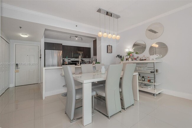 Photo - 2665 SW 37th Ave Unit 410