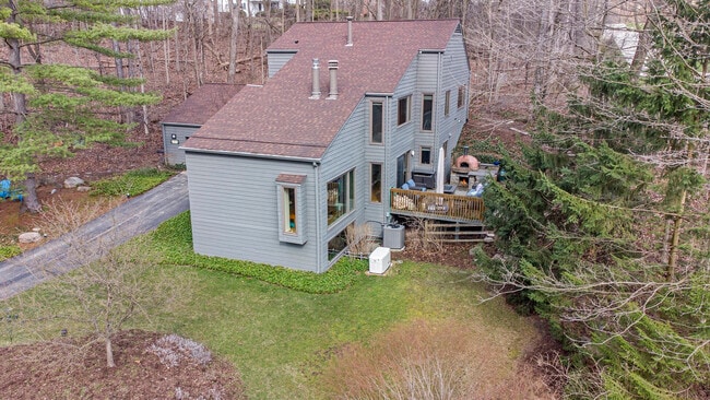 Photo - 1200 Pepper Pike St House