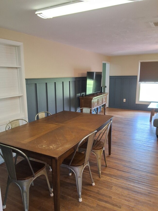 Photo - Fully Furnished home in Beaufort