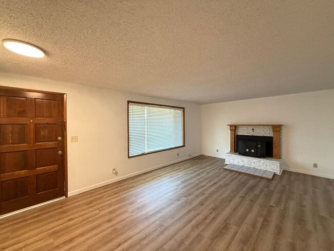 Photo - Santa Clara Gem