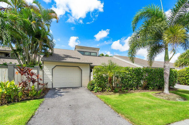 Photo - 13286 Bedford Mews Ct Townhome