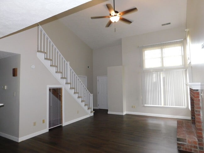 Photo - Located in the Heart of Havelock!