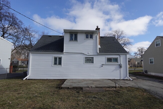 Photo - 3118 Martin Ave