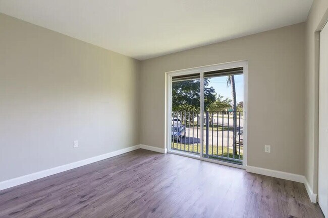 Photo - 12036 FL A1AAlt Unit B4