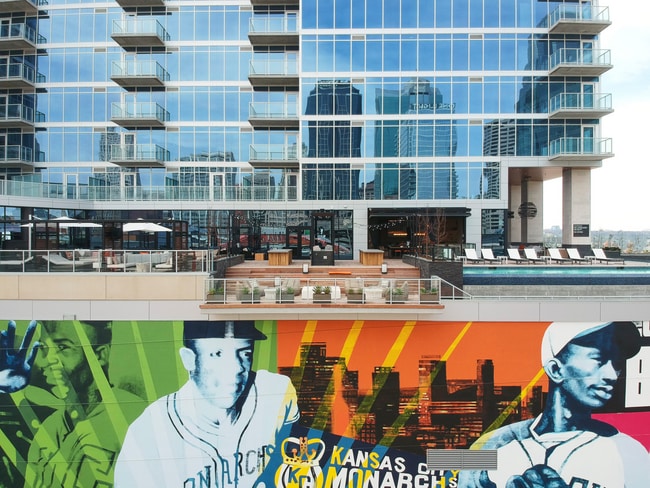 The Amenity Terrace at Two Light Luxury apartments