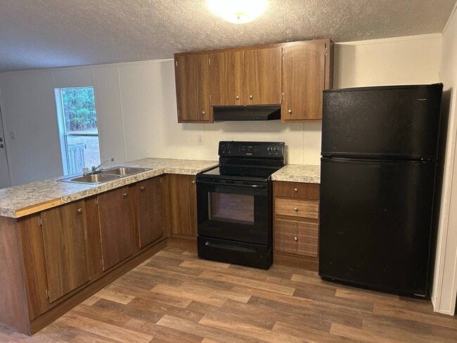 Building Photo - 1505 Bunnys Dr Rental