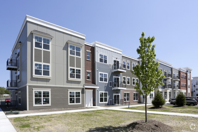 Building 2 at the Promenade at Founders Square - The Promenade at Founders Square Apartments