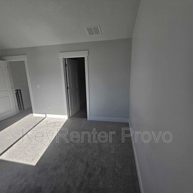 Photo - 1297 Dawes Wy