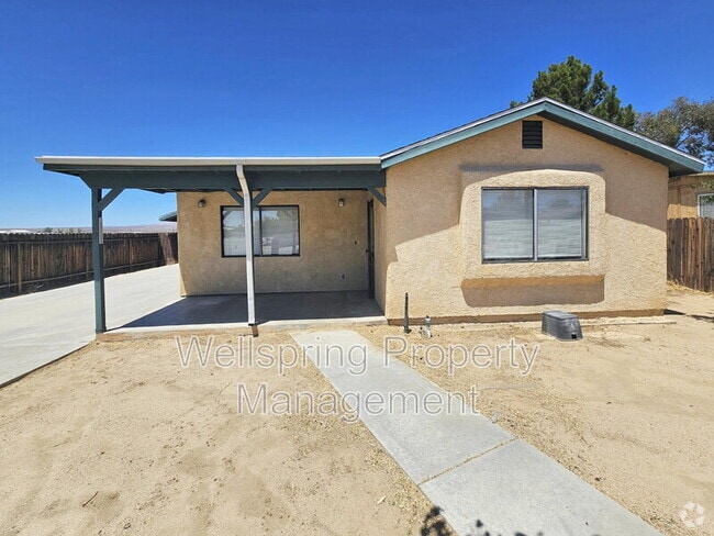 Building Photo - 1429 N Third St Rental
