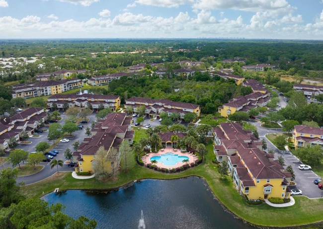 Building Photo - 5701 Bentgrass Dr Unit 18-206