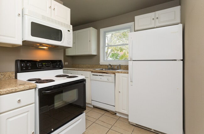 Photo - Adorable 2 Bedroom 1 Bath Home