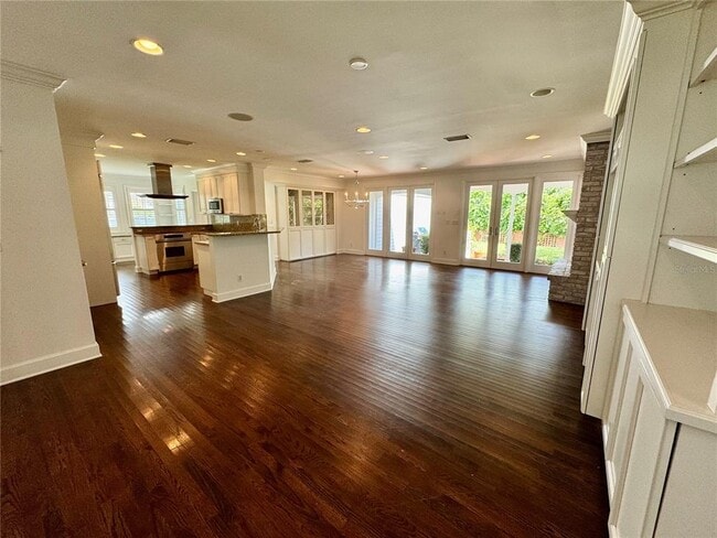 Photo - 912 S Himes Ave