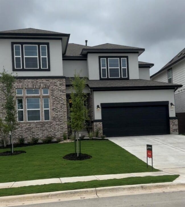 Building Photo - 8208 Bouvreuil Dr