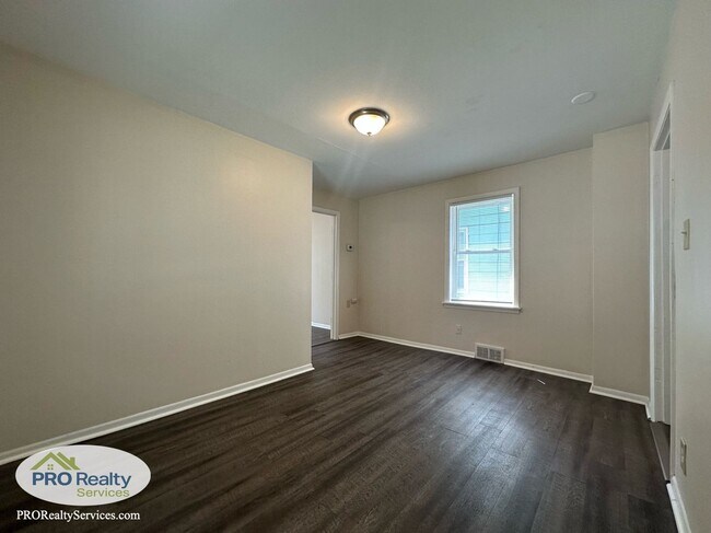 Photo - 761-763 Blair Ave