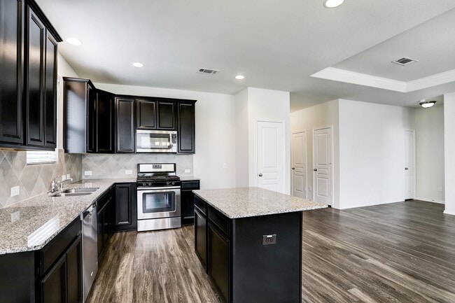 Photo - 30214 Live Oak Way