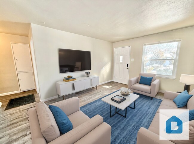 Building Photo - 121 W Grant Ave Unit G Rental