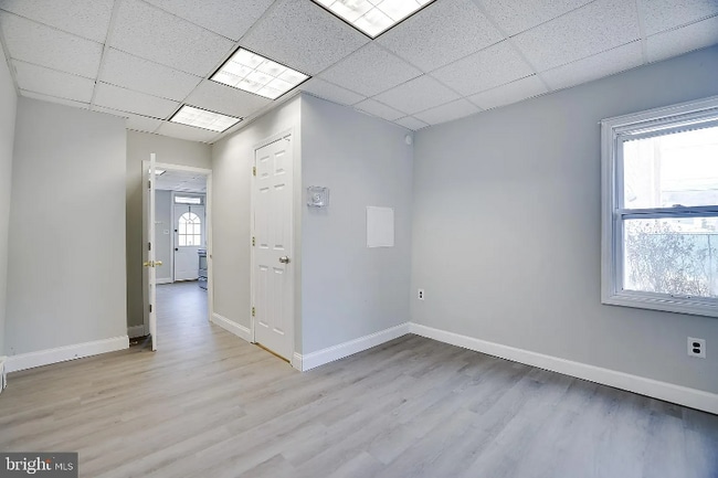 10 E Carroll St Unit Front