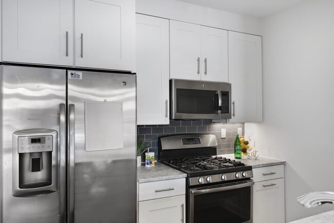 Photo - 3821 14th St NW Unidad 2