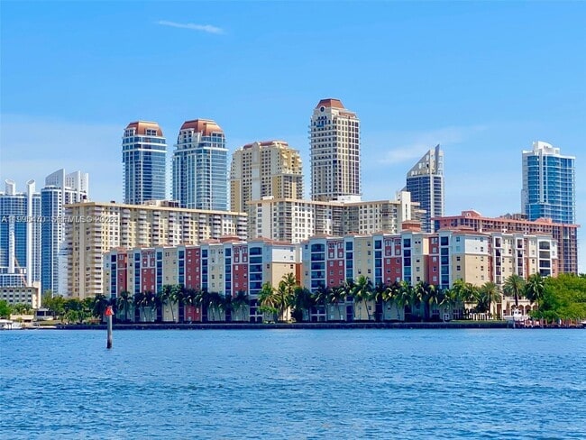 Building Photo - 17100 N Bay Rd Unit 1604