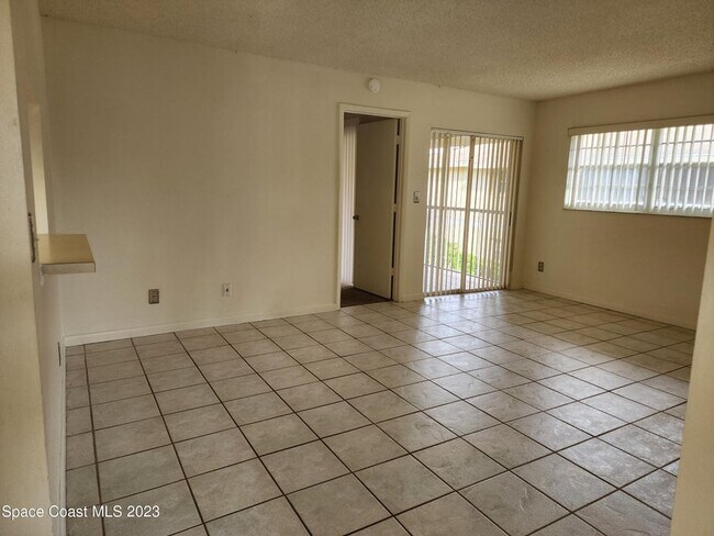 Photo - 1601 Sunny Brook Ln