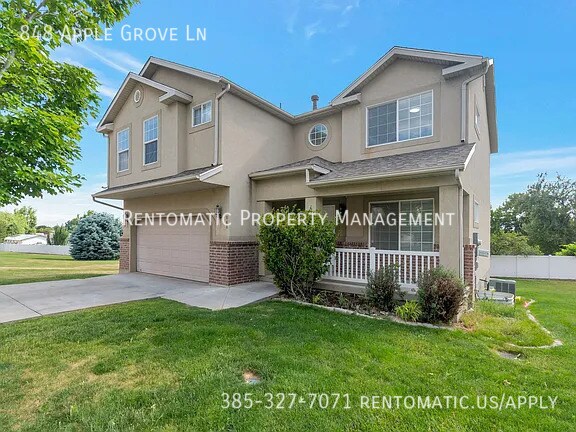 848 Apple Grove Ln