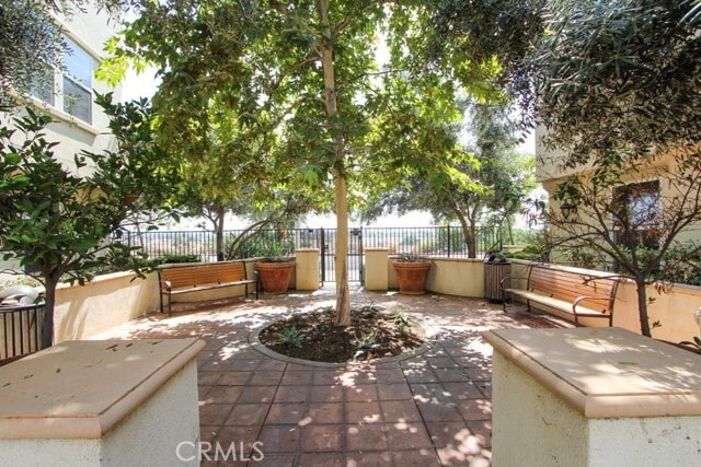 Photo - 941 S Bluff Rd