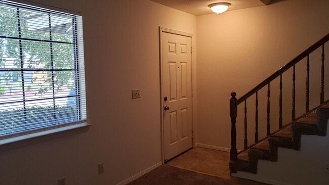417-423 Tiffany Drive