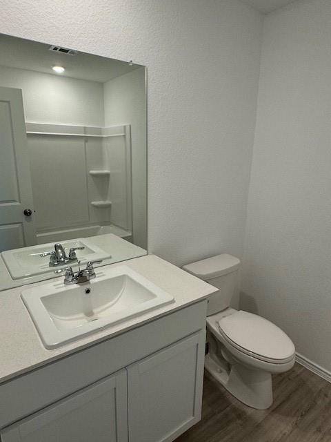 Photo - 752 Soapstone Pass