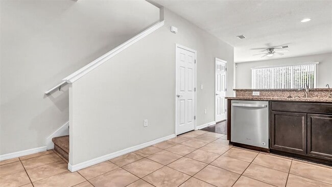 Photo - 9153 Hillcroft Dr