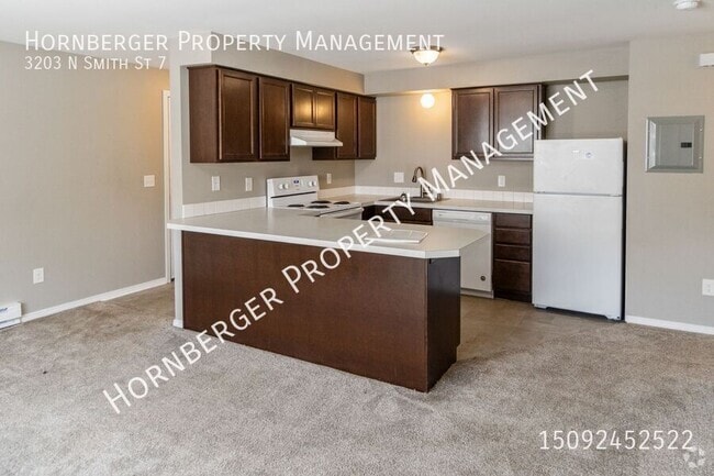 Building Photo - 3203 N Smith St Rental